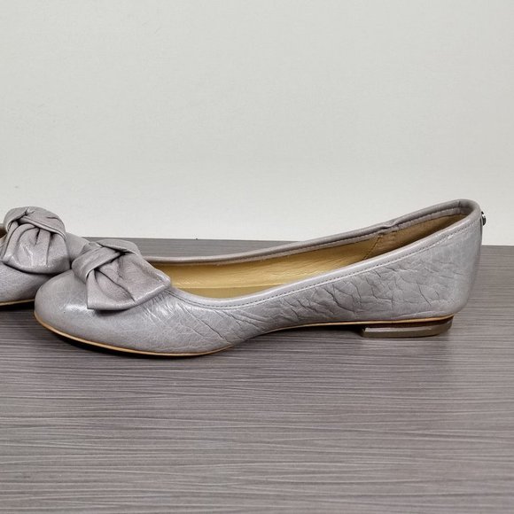 Michael Kors Willa Ballet Flat, Gray Wrinkled Leather, Womens Size 5.5 / 35.5 - Picture 6 of 10